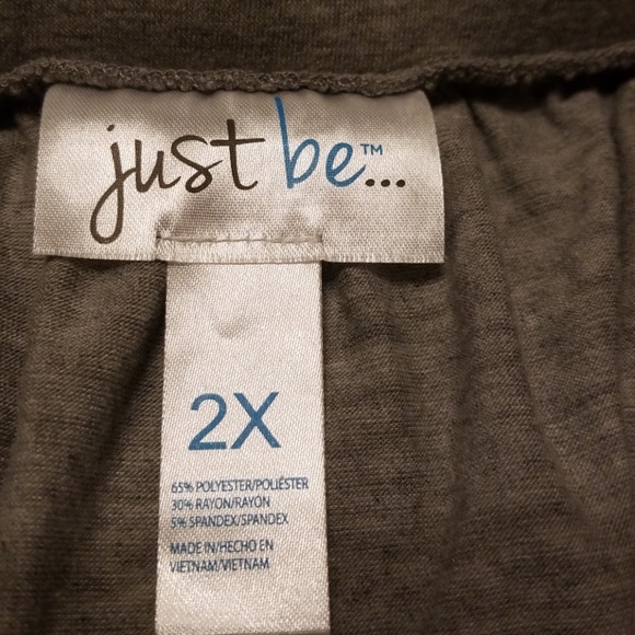 just be ... Women's Asymmetric Skirt - Picture 3 of 3